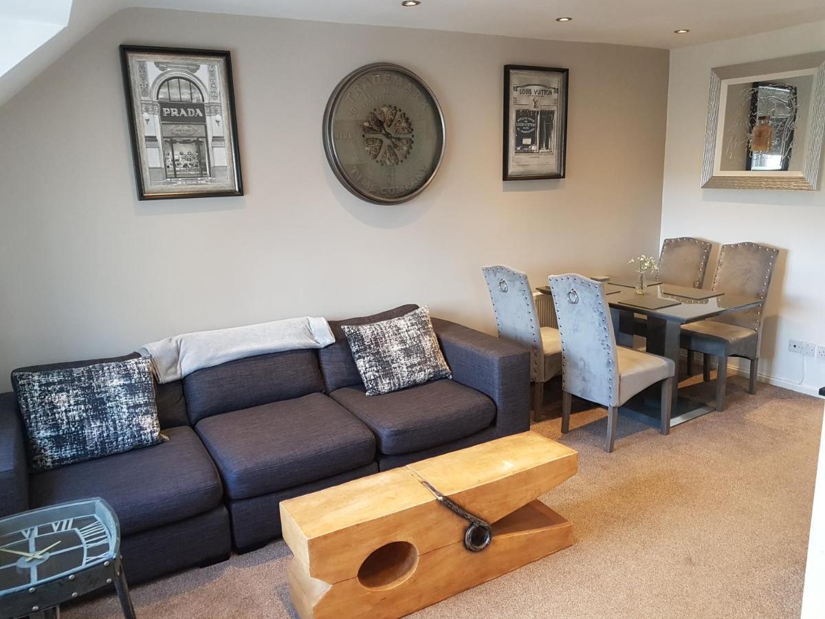 Bowness On Windermere, Lovely Apartment For 4 With Parking 외부 사진
