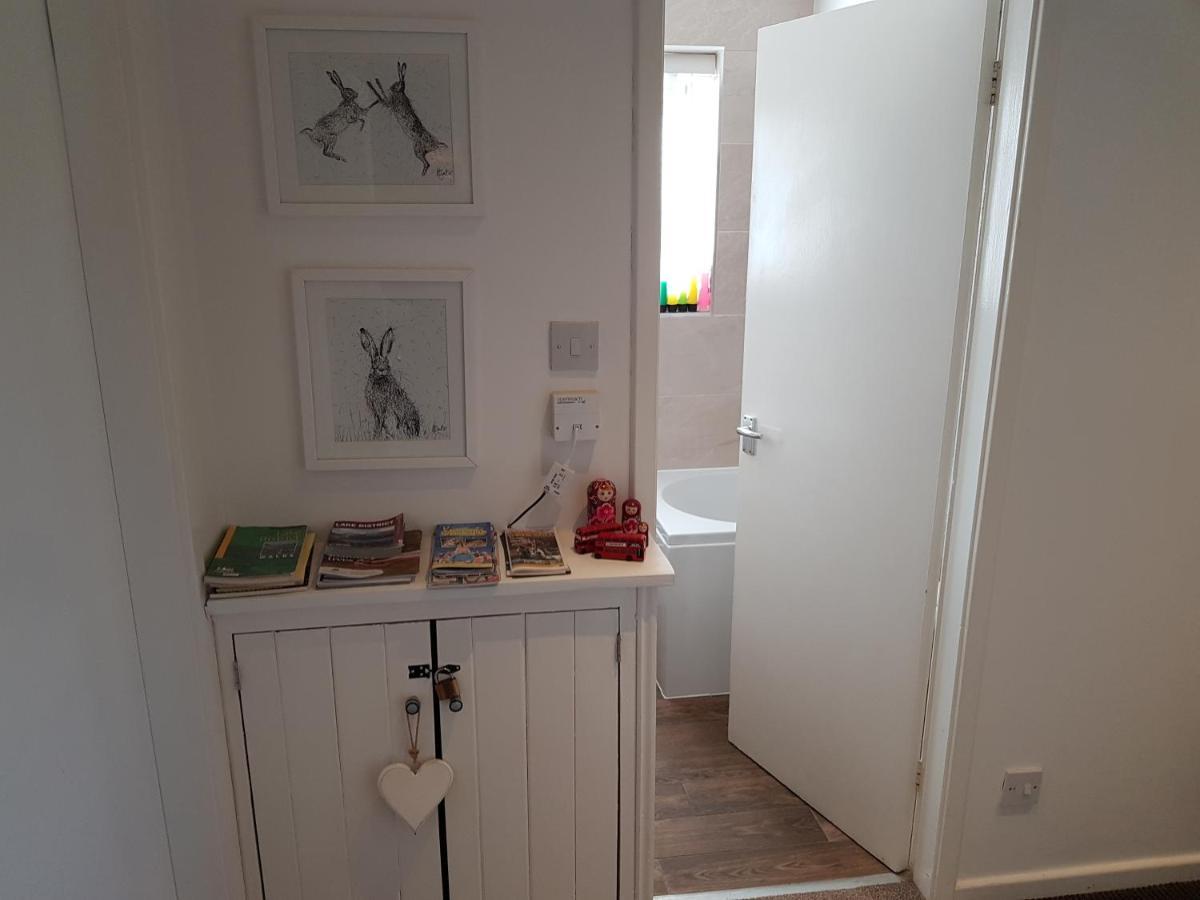 Bowness On Windermere, Lovely Apartment For 4 With Parking 외부 사진