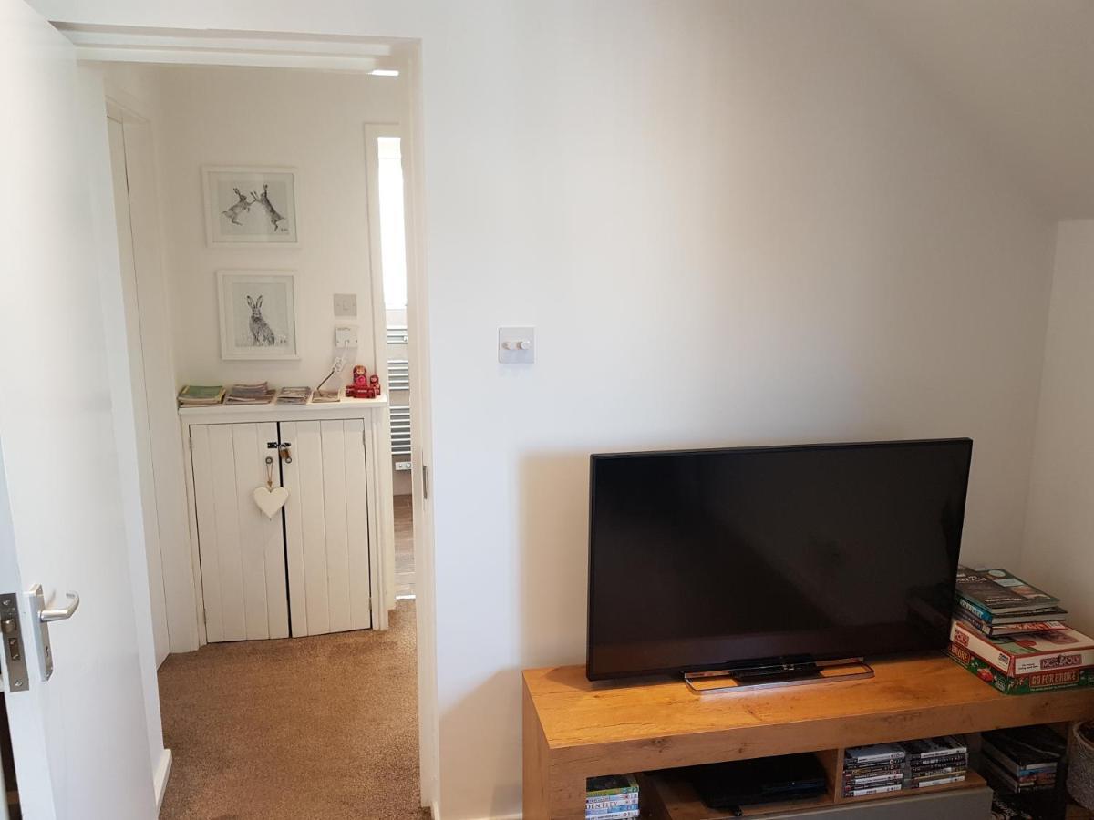 Bowness On Windermere, Lovely Apartment For 4 With Parking 외부 사진
