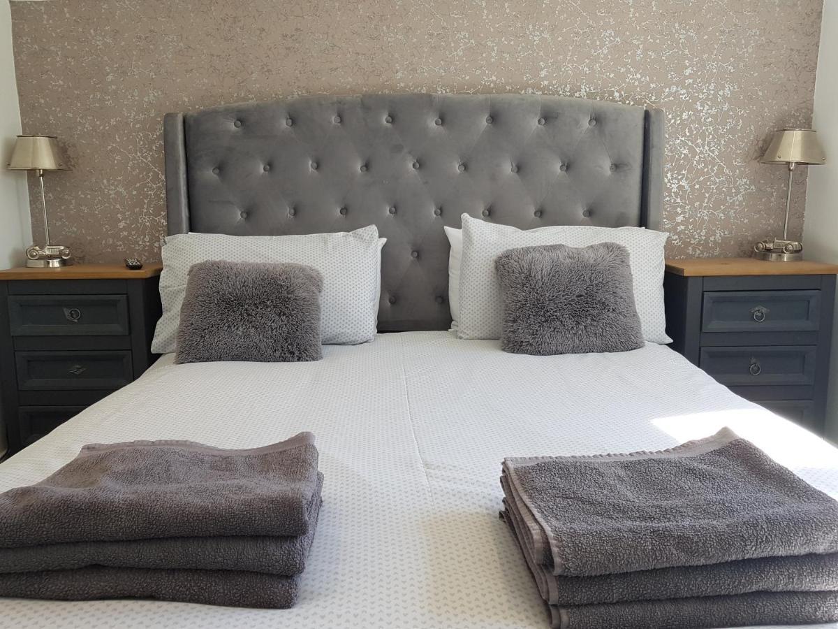Bowness On Windermere, Lovely Apartment For 4 With Parking 외부 사진